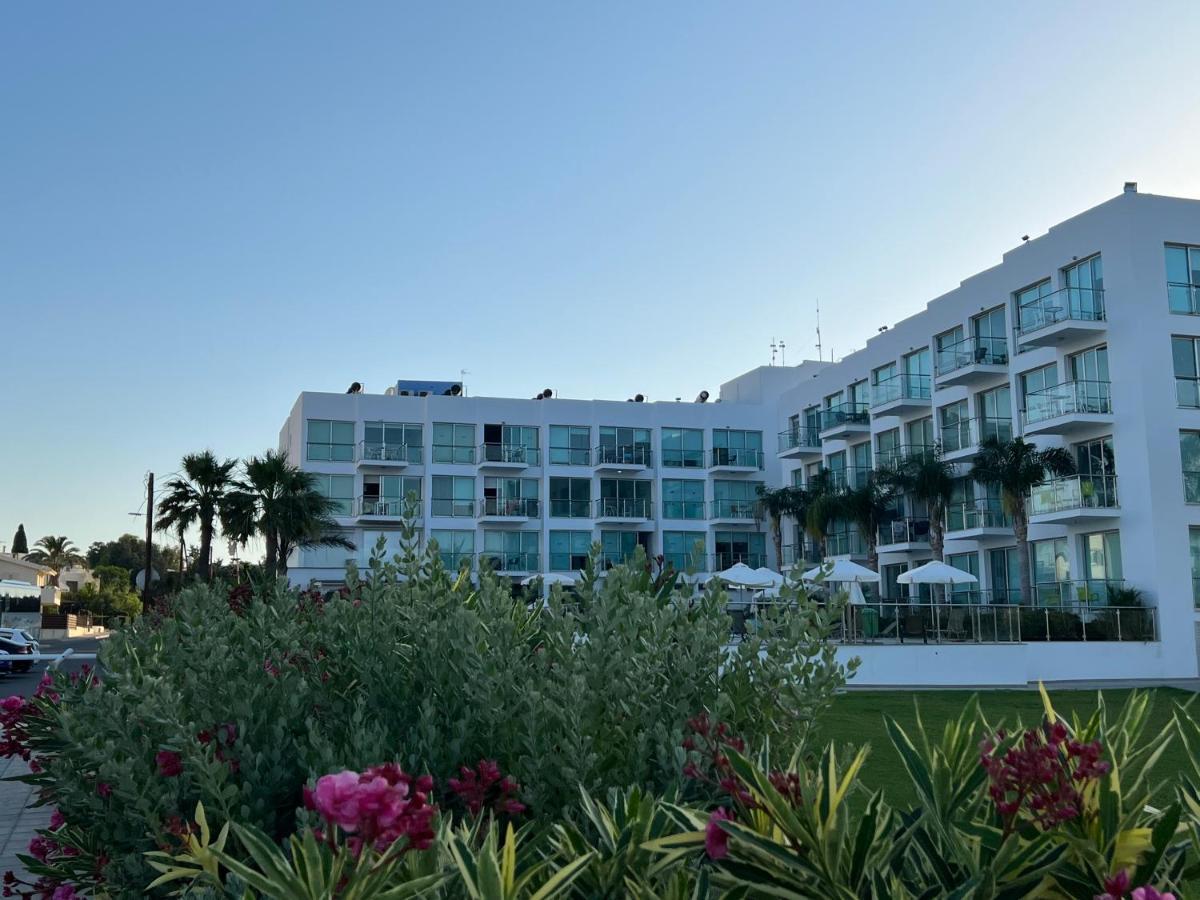 Lovely Cozy One Bedroom Suite With Pool Protaras Exterior photo